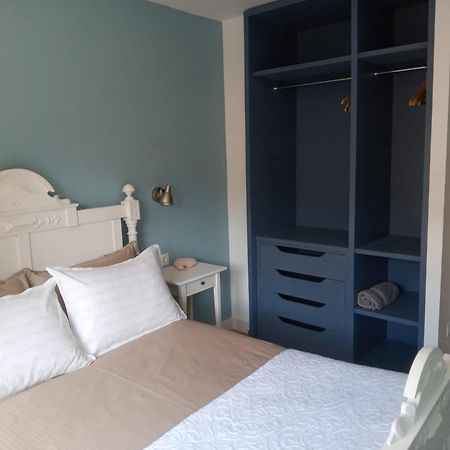 Com A Casa Apartment Falset Bagian luar foto